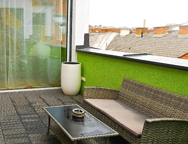 Apartment 3br With Balcony Near Naschmarkt Center