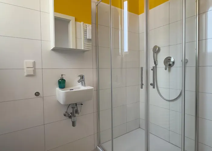 3br With Balcony Near Naschmarkt Center * Wien