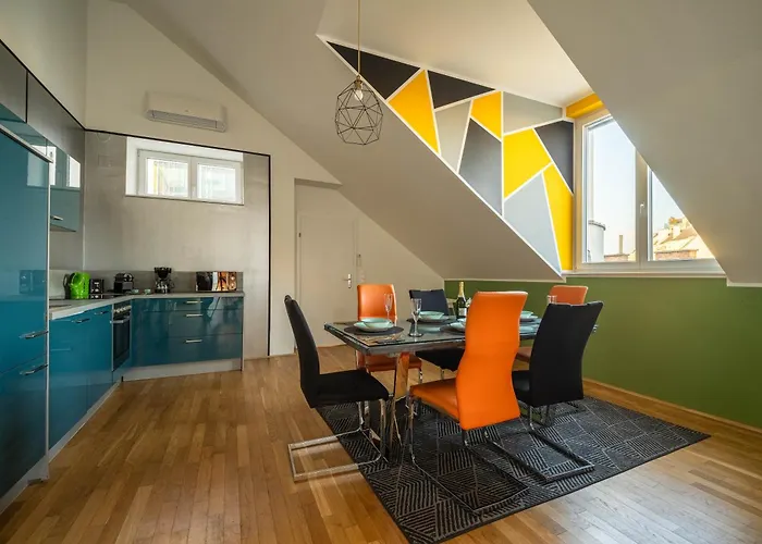 3br With Balcony Near Naschmarkt Center *